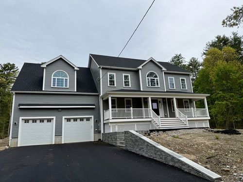 1 Great Woods Cir, Norton, MA, 02766-1329 | Card Image