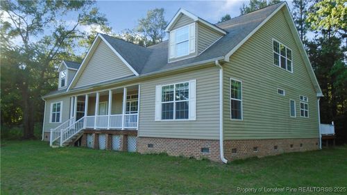 111 Creek Bend Dr, Vass, NC, 28394-9621 | Card Image