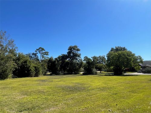 404 Seagrove St, Shoreacres, TX, 77571-7214 | Card Image