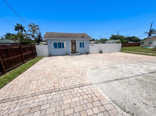 a-3718 Coconut Rd, Palm Springs, FL, 33461-3514 | Card Image