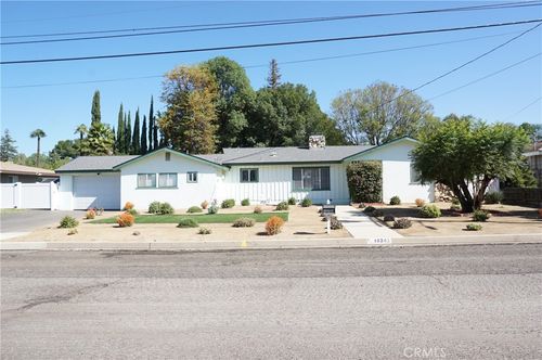 18243 Superior St, Northridge, CA, 91325-1754 | Card Image