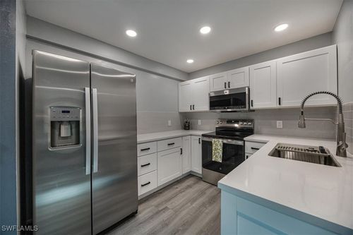 13405 Fox Chapel Ct, FORT MYERS, FL, 33919-8128 | Card Image