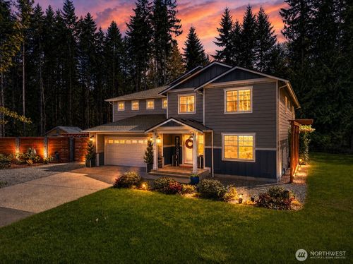 4816 194th Pl Nw, Stanwood, WA, 98292-8196 | Card Image