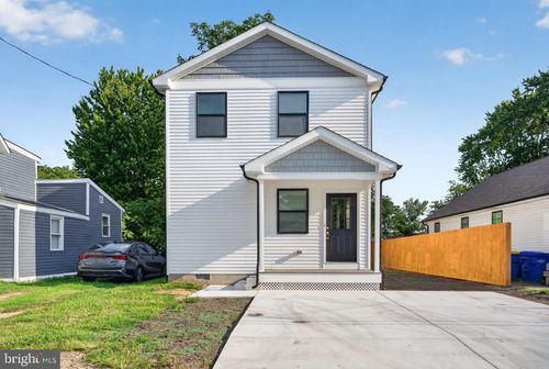 720 Clarence St, SEAFORD, DE, 19973-2836 | Card Image