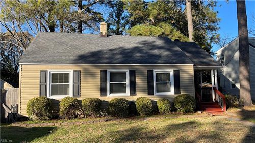 3912 Davis St, Norfolk, VA, 23513-4225 | Card Image