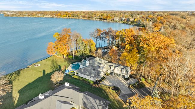 4326 Commerce Rd, House other with 7 bedrooms, 7 bathrooms and null parking in Orchard Lake MI | Image 81
