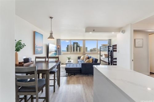 apt-2620-445 Seaside Ave, Honolulu, HI, 96815-5532 | Card Image