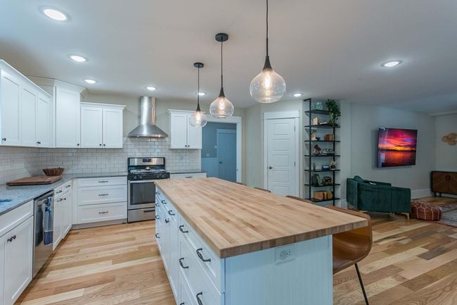 320 7 Th St W, House other with 4 bedrooms, 3 bathrooms and null parking in Hastings MN | Image 24