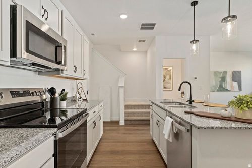 39-2858 S Kinsey Ct, West Valley City, UT, 84128-2733 | Card Image