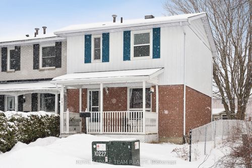 241 Wilfred Cres, Arnprior, ON, K7S2W8 | Card Image