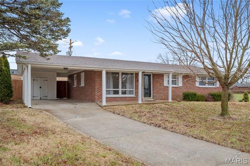 17 Weigela Ct, Swansea, IL, 62226-1845 | Card Image