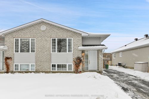 2241 Glen Brook Dr, Cornwall, ON, K6H7N2 | Card Image