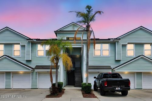 102-7047 Deer Lodge Cir, Jacksonville, FL, 32256-8523 | Card Image