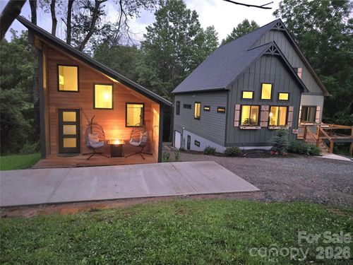 18 Baker Pl, Arden, NC, 28704-8723 | Card Image