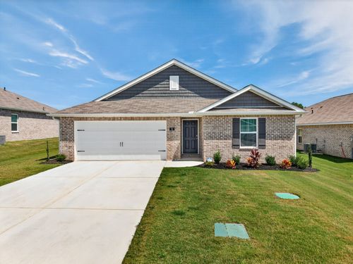 29 Annie Kate Dr, Fayetteville, TN, 37334-2737 | Card Image