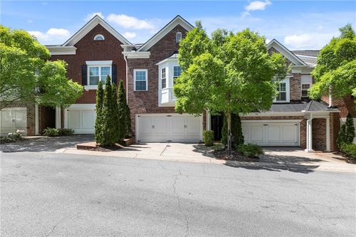 7306 Lowery Oak Dr, Roswell, GA, 30075-8290 | Card Image