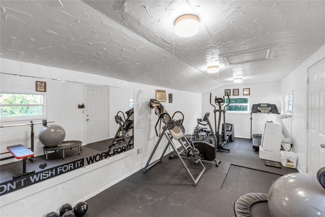 3425 W Forest Lake Cir, House other with 6 bedrooms, 4 bathrooms and null parking in SARASOTA FL | Image 31