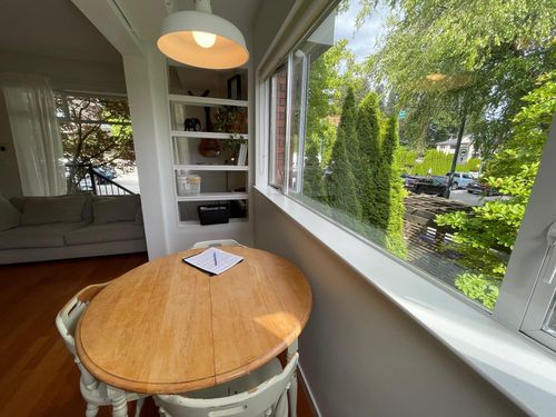 3550 Oak St, Vancouver, BC, V6H4H8 | Card Image
