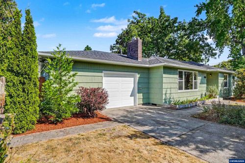 611 Nw 30th St, Corvallis, OR, 97330-5144 | Card Image