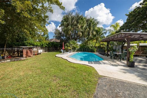 16305 Sw 276th Ter, Homestead, FL, 33031-2921 | Card Image