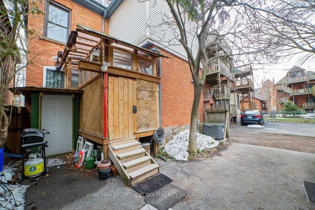 222 Hess St S, House other with 4 bedrooms, 2 bathrooms and 3 parking in Hamilton ON | Image 30