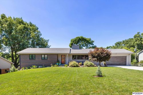 11821 Shirley St, Omaha, NE, 68144-2956 | Card Image