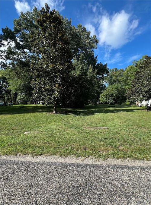 1464 North River Road, Bohannon, VA, 23021 | Card Image