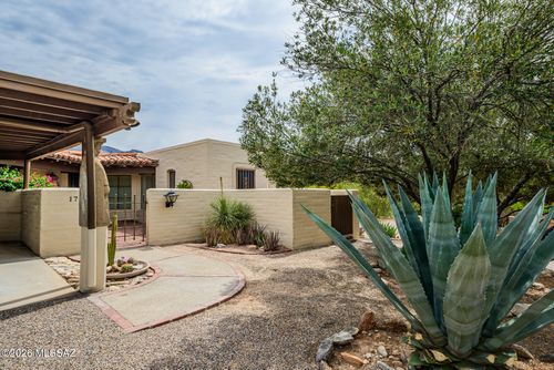 17-2600 E Skyline Drive, Tucson, AZ, 85718 | Card Image