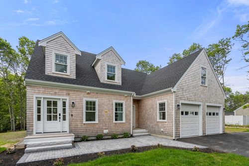 10 Laurel Ln, Forestdale, MA, 02644-1622 | Card Image