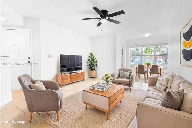 APT-713 - 3420 Pinewalk Dr N, Condo with 2 bedrooms, 1 bathrooms and null parking in Margate FL | Image 6