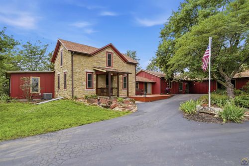 26906 Gladden Rd, Maple Hill, KS, 66507-8599 | Card Image