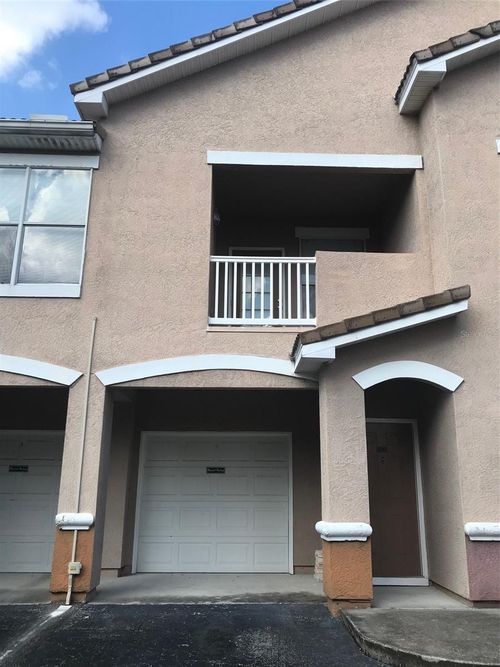 10428-10428 Villa View Cir, TAMPA, FL, 33647-2598 | Card Image