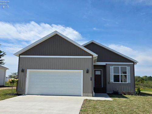 312 Ethan Dr, Fremont, OH, 43420-0030 | Card Image