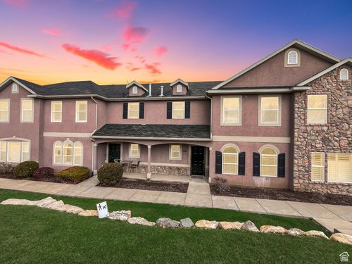 5262 W Cool Water Way, West Jordan, UT, 84081-2614 | Card Image