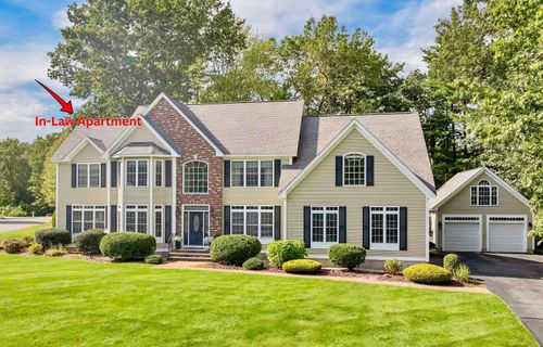 20 Hancock Rd, Windham, NH, 03087-1200 | Card Image