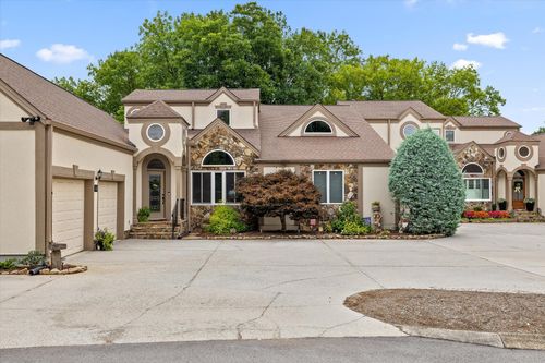 9934 Cattails Meadow Ln, Ooltewah, TN, 37363-9369 | Card Image