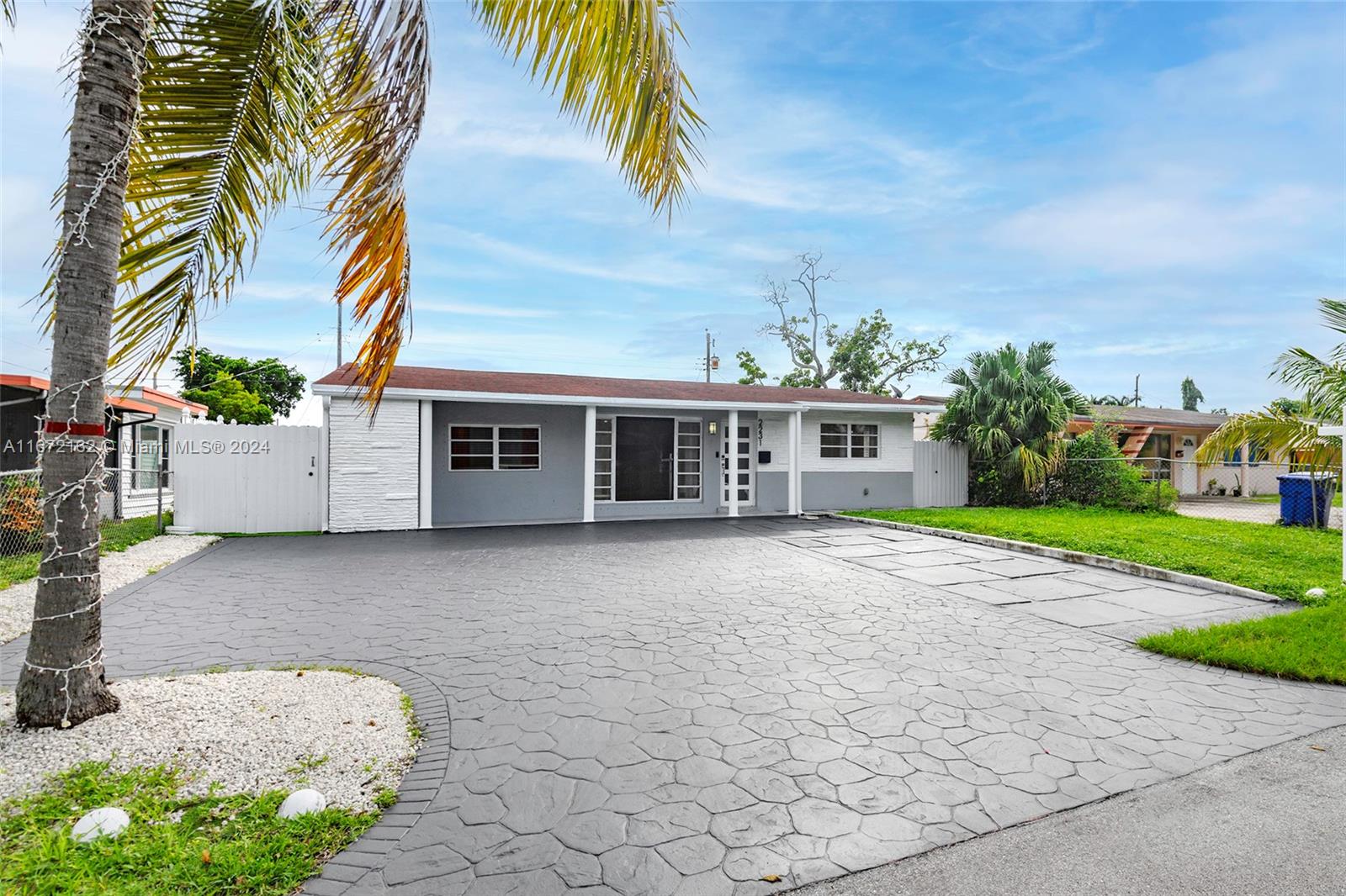 58th Ave, Hollywood, FL 33021