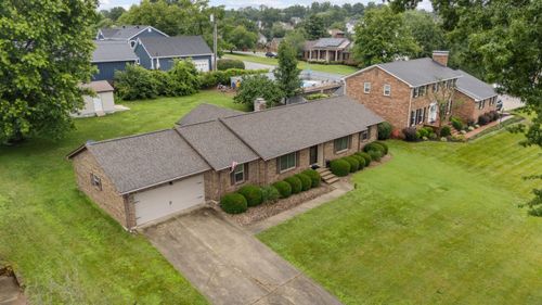 215 Delaplain Rd, Winchester, KY, 40391-9260 | Card Image