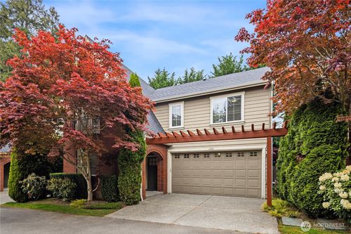 6-12316 Ne 86th Way, Kirkland, WA, 98033-5711 | Card Image