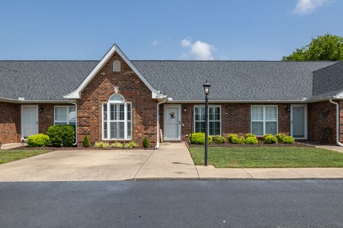 631 E Lane St, Shelbyville, TN, 37160-3437 | Card Image