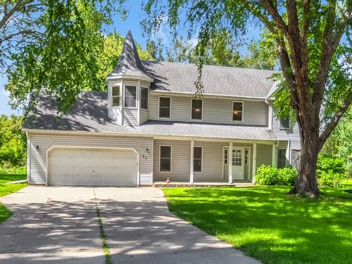 37 N West Dr, Oswego, IL, 60543-9437 | Card Image