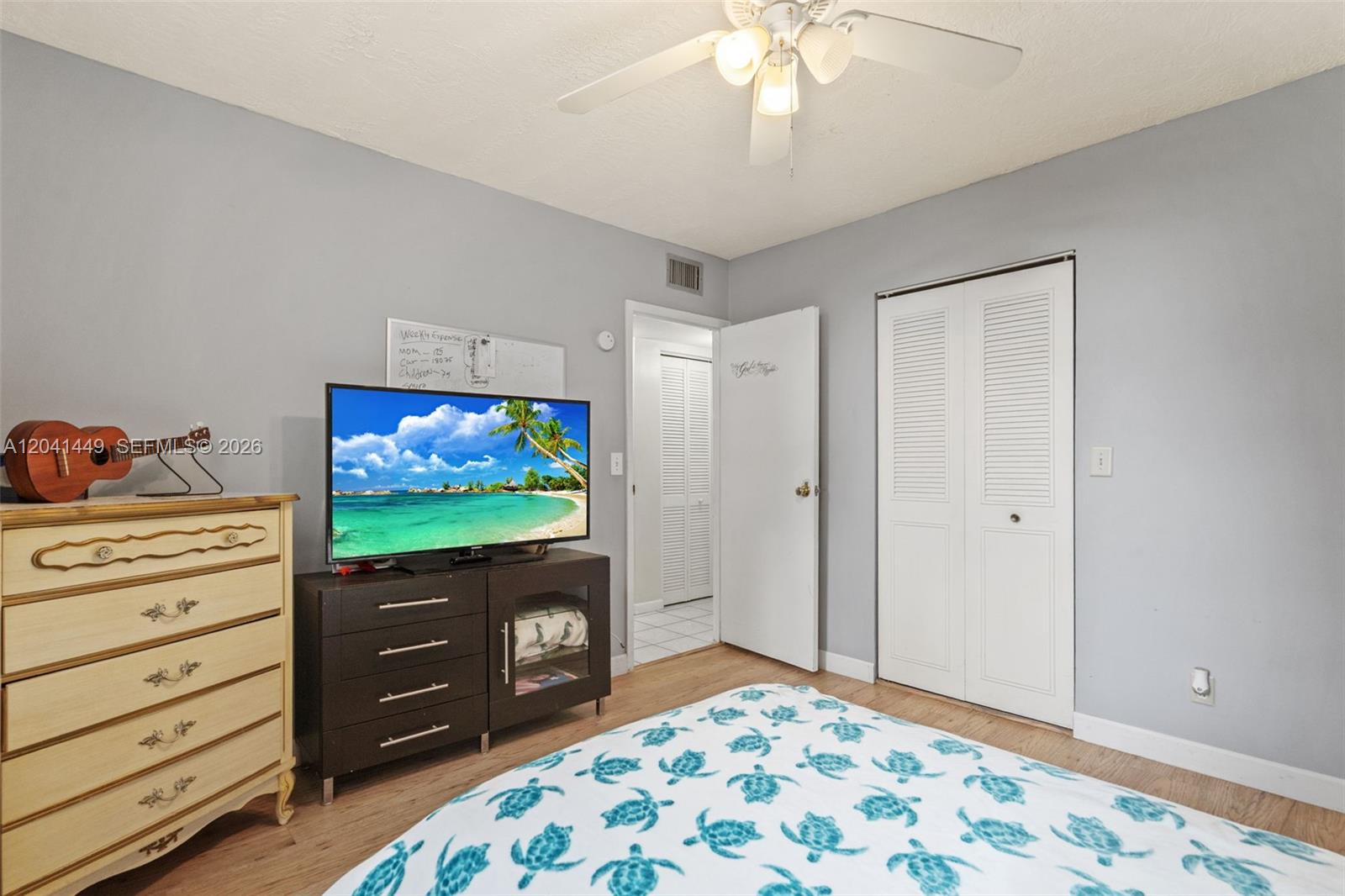 Residential in Lauderdale Lakes