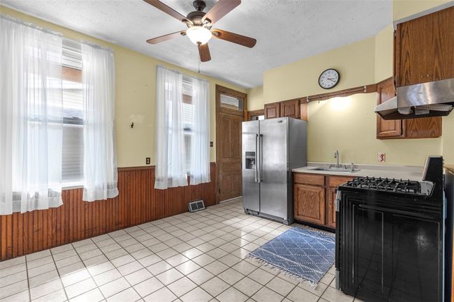 Kitchen | Image 7