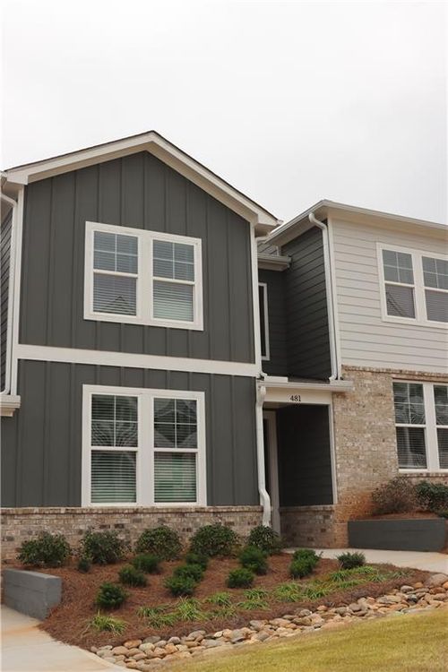 481 Crown Dr, Cartersville, GA, 30120-7014 | Card Image