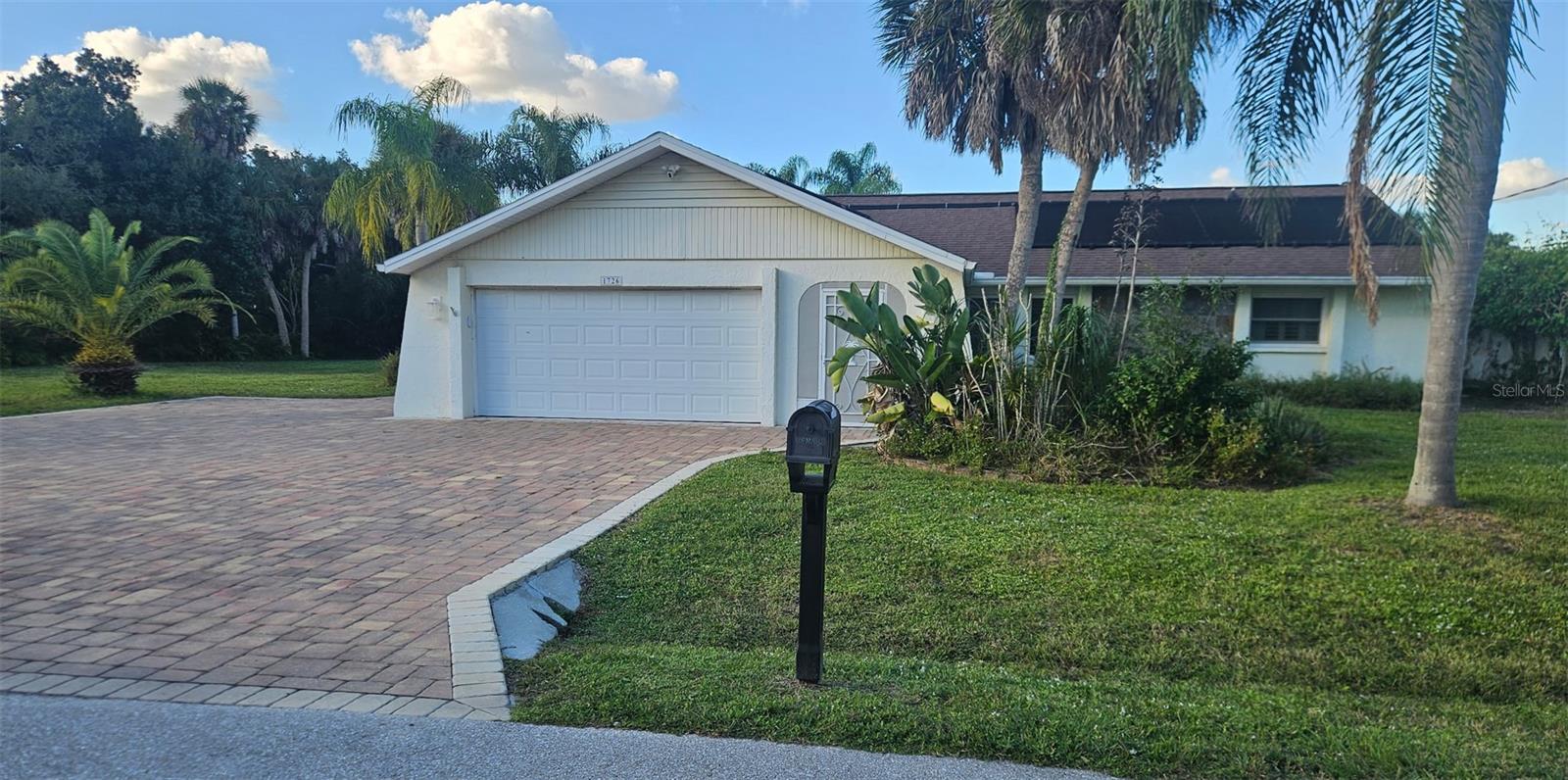 Residential Lease in ENGLEWOOD