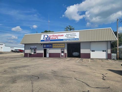 11738 State Road 23, Darlington, WI, 53530-9756 | Card Image