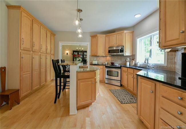 1230 Reservoir Rd, House other with 4 bedrooms, 3 bathrooms and null parking in Cheshire CT | Image 15