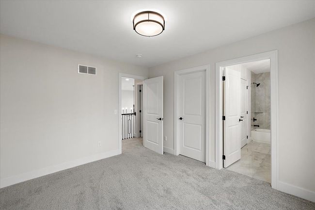 682 Westlake Ave, House other with 4 bedrooms, 4 bathrooms and null parking in Oxford MI | Image 48