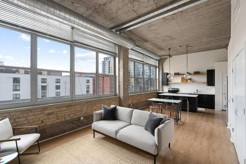unit-320-521 S 7th St, Minneapolis, MN, 55415-1652 | Card Image