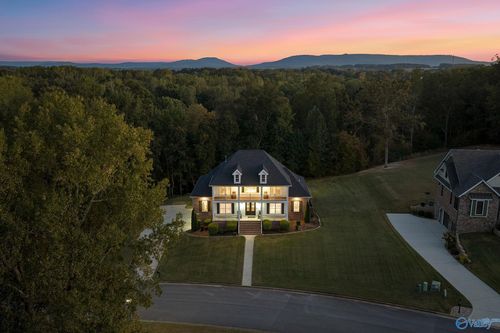 175 Edenshire Dr, Huntsville, AL, 35811-9759 | Card Image